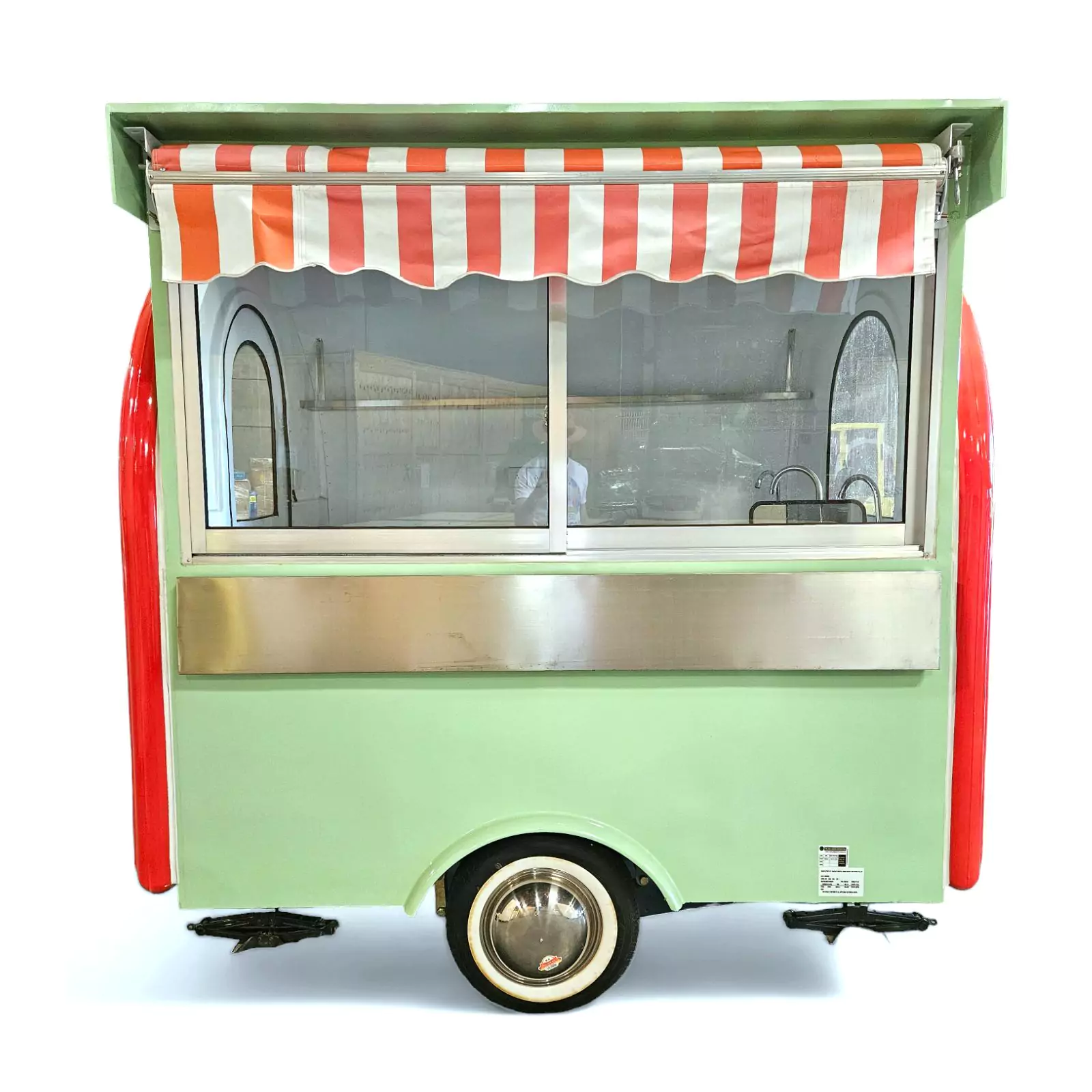 Discover the perfect Food Truck for Sale in the USA - the Best Brume Food Trailer with Italian Retro Charm. Our versatile food truck offers Taco, Hot Dog, Tamales, Coffee, Ice Cream and more. Equipped with 3 sinks, a fryer, and a rain protection system, it's a complete mobile kitchen. Explore this unique opportunity now from Trailer Concept